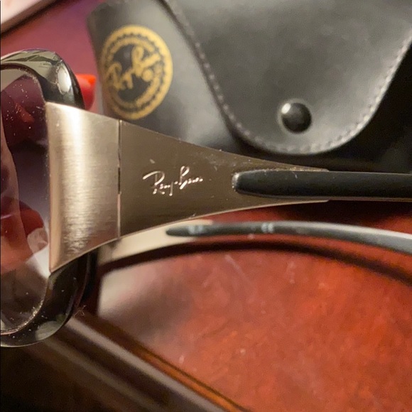 Ray Ban  sun glasses - Picture 2 of 2